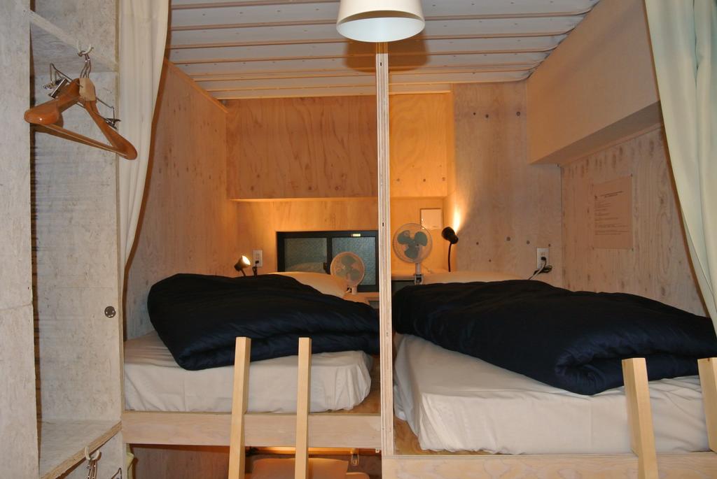 Backpackers Hotel Noosa Japan In Takatsuki Tonda Eksteriør billede