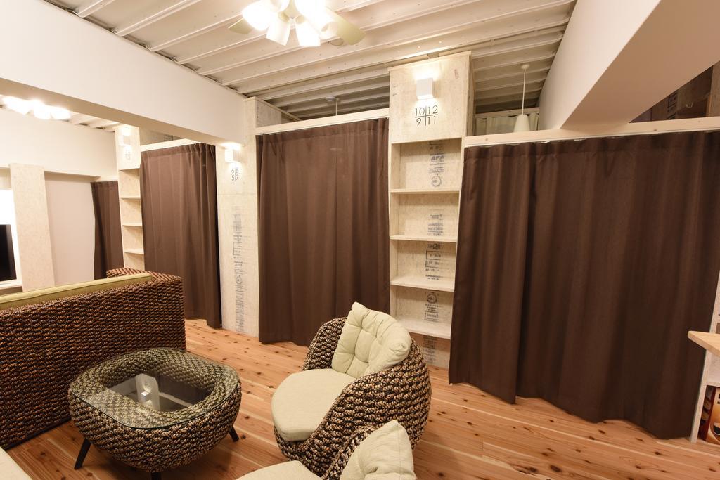 Backpackers Hotel Noosa Japan In Takatsuki Tonda Eksteriør billede