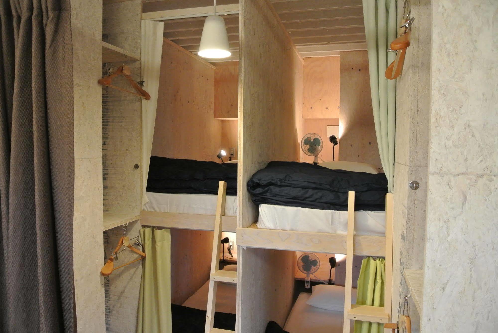 Backpackers Hotel Noosa Japan In Takatsuki Tonda Eksteriør billede