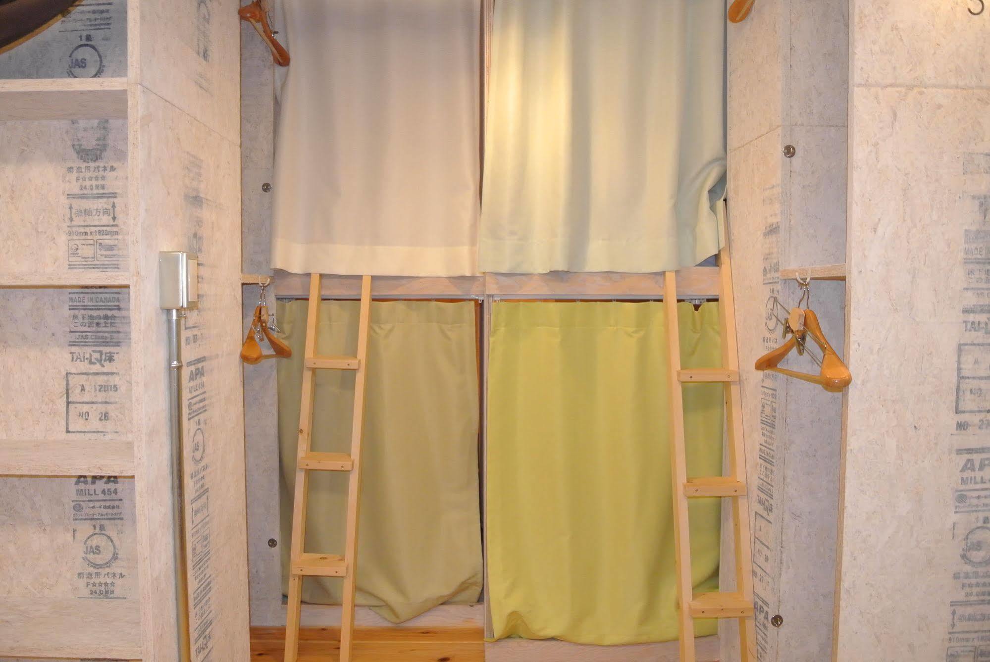 Backpackers Hotel Noosa Japan In Takatsuki Tonda Eksteriør billede